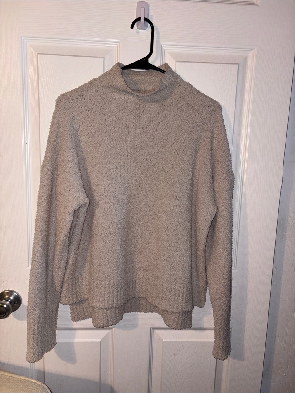 Tahari Cream Bouclé Turtleneck Sweater XL/TG